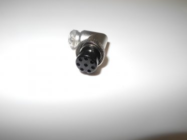 Right angle 8 pin connector 8CF/90